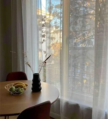 New! High-street Stylish Flat Апартамент София